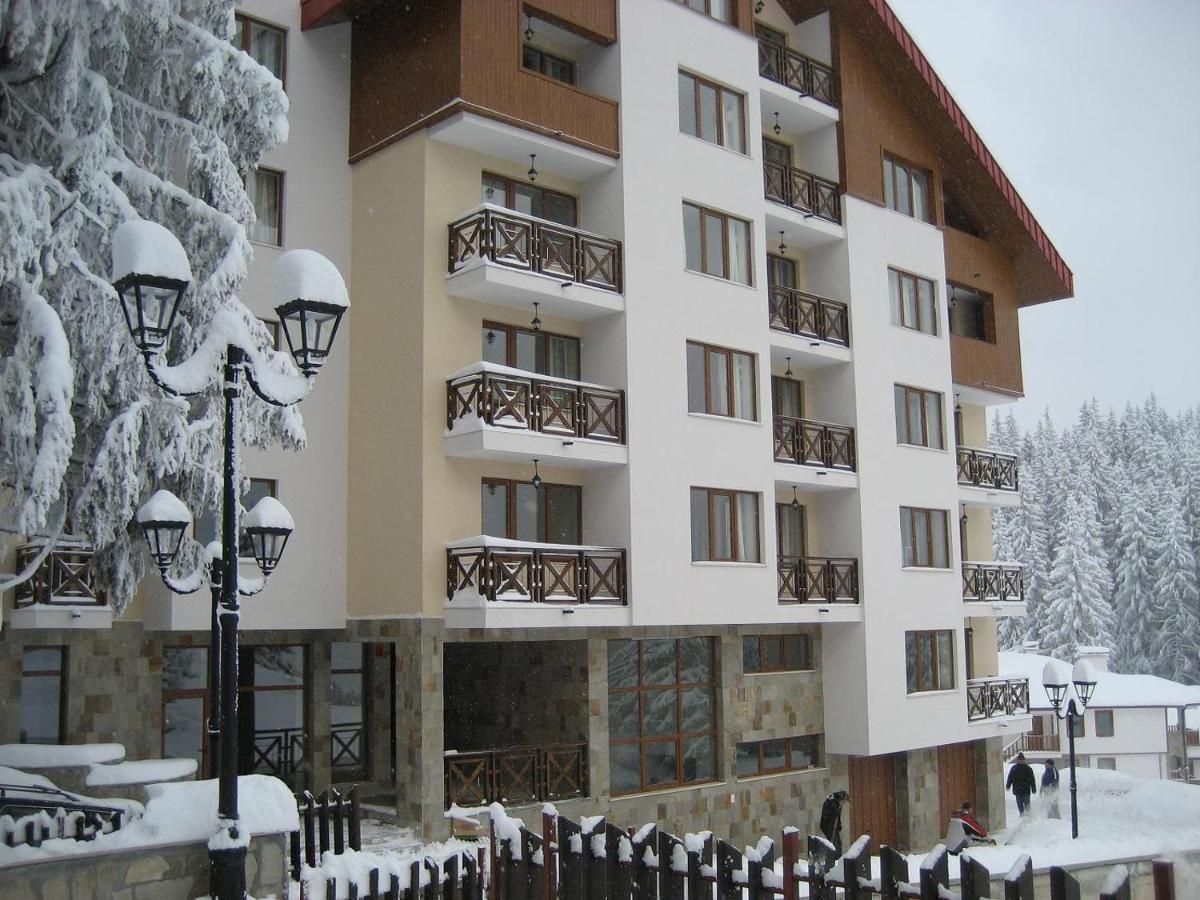 Апартамент В Лъки Спа Комплекс Apartment Pamporovo Exterior photo