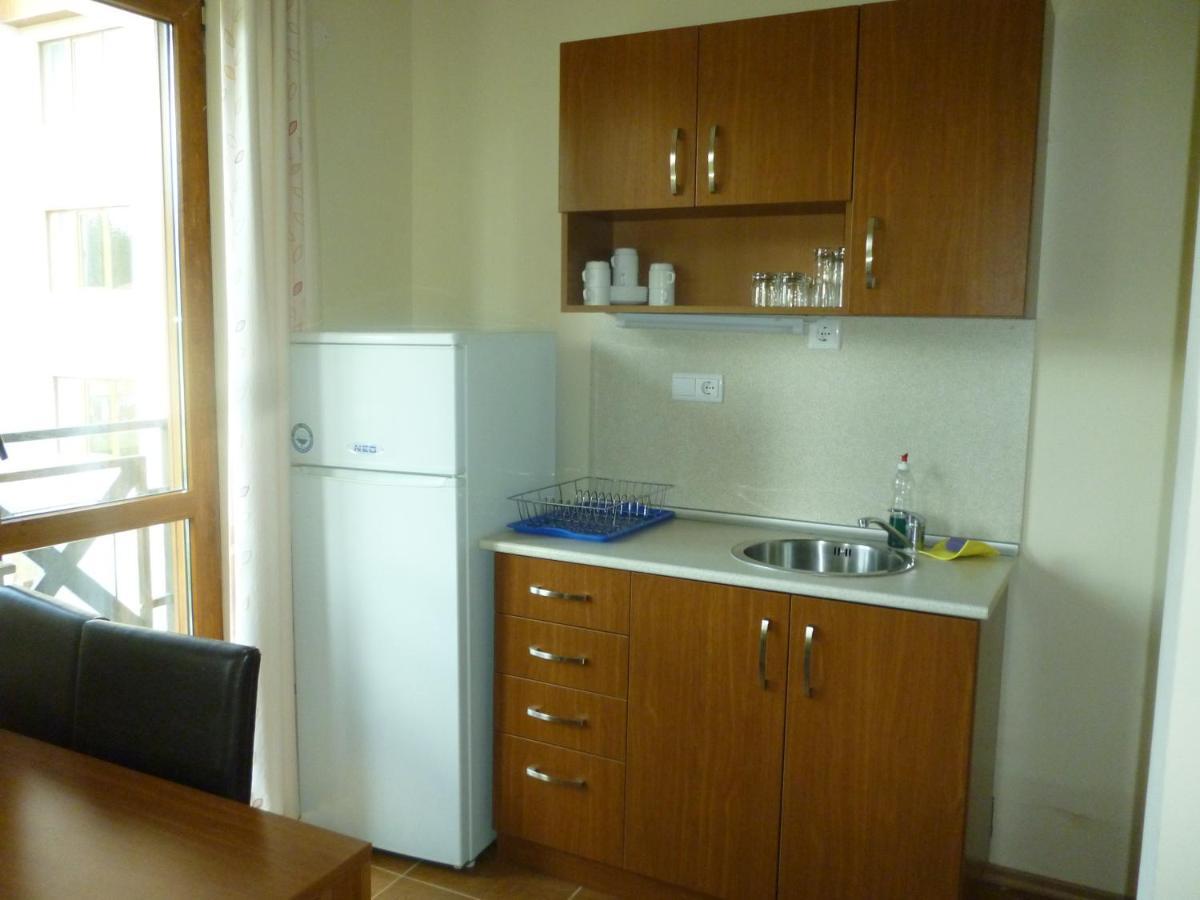 Апартамент В Лъки Спа Комплекс Apartment Pamporovo Exterior photo